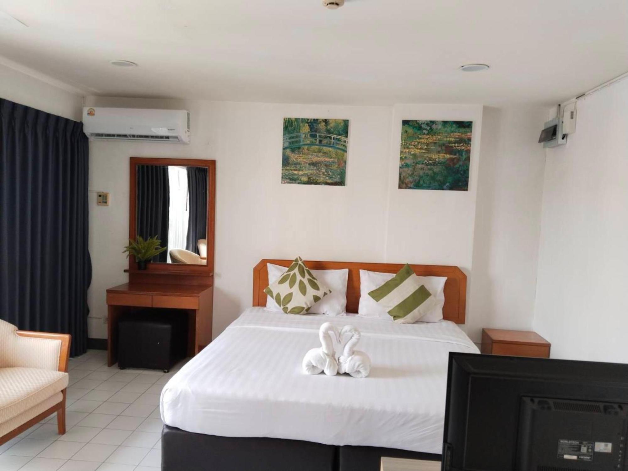 Oyo 75446 Travis Inthamara 49 Hotell Bangkok Eksteriør bilde